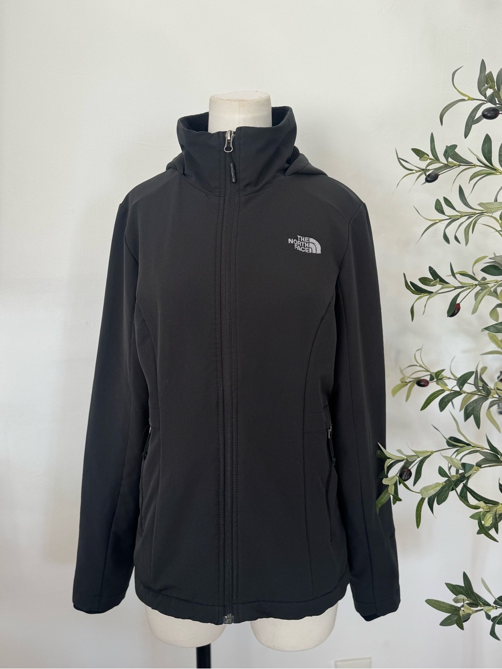 The North‎ Face WindWall Soft Shell Jacket Women’s Medium Black Full Zip Hooded